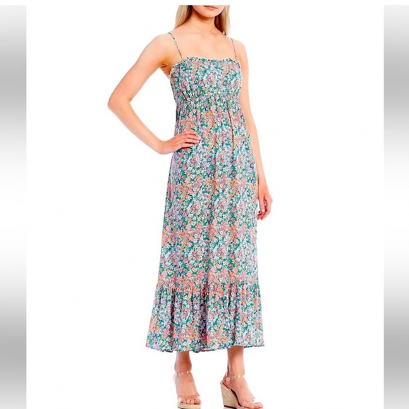 C&V Dresses & Skirts - Chelsea &viet
